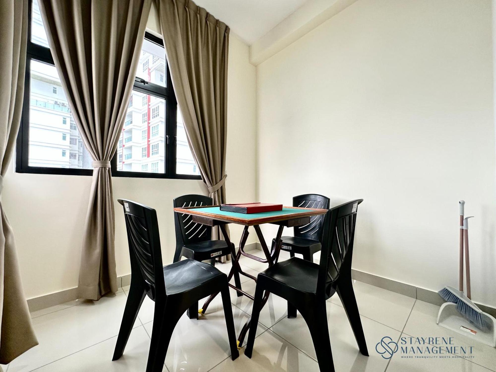 Twin Tower Residence Johor Bahru By Stayrene Exterior photo